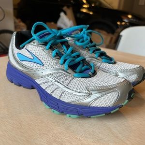 Brooks Running Shoes | Women’s size 8.5